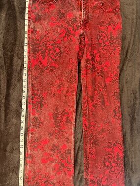 Crest Jeans Y2K Red Rose Floral Pattern Denim Pants Size 7/8 Stretch